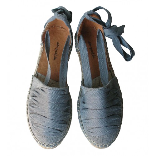 Alpargatas planas cintas GRIS